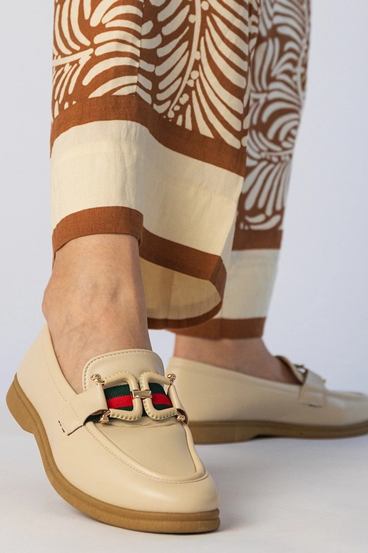 Kreemjad mokasiinid eko-nahast...