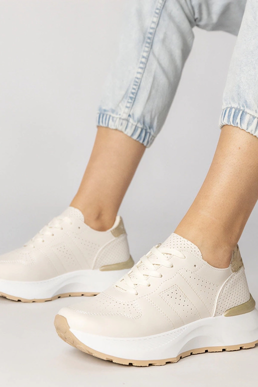 Liivakarva sportlikud jalanõud kuldse...