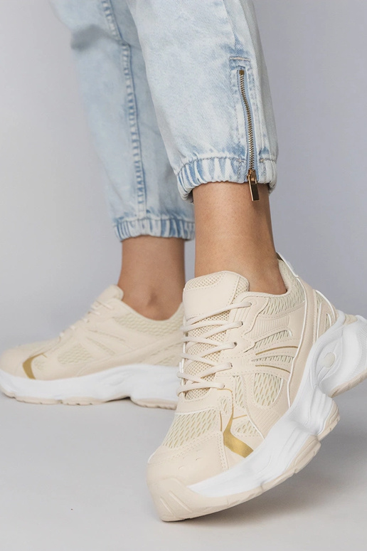 Liivakarva sportlikud jalanõud paksu...