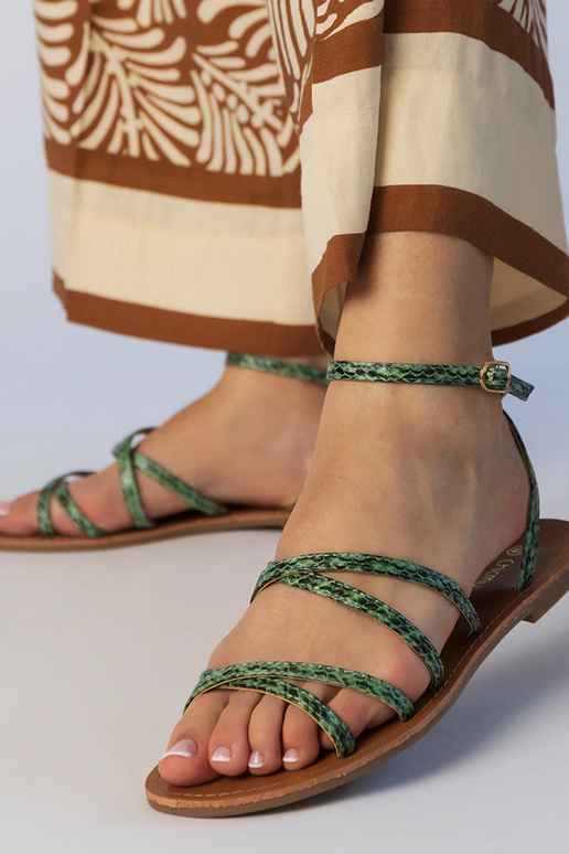 Rohelised sandaalid lamedate...