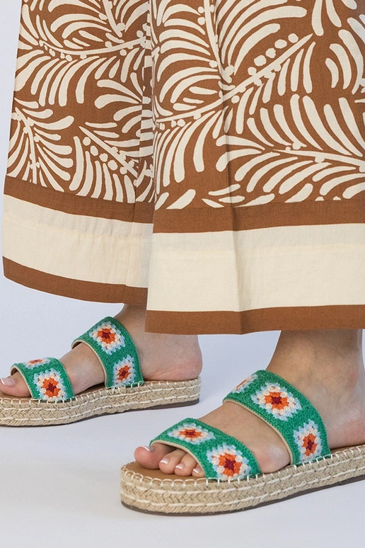 Rohelised espadrillide stiilis sussid...