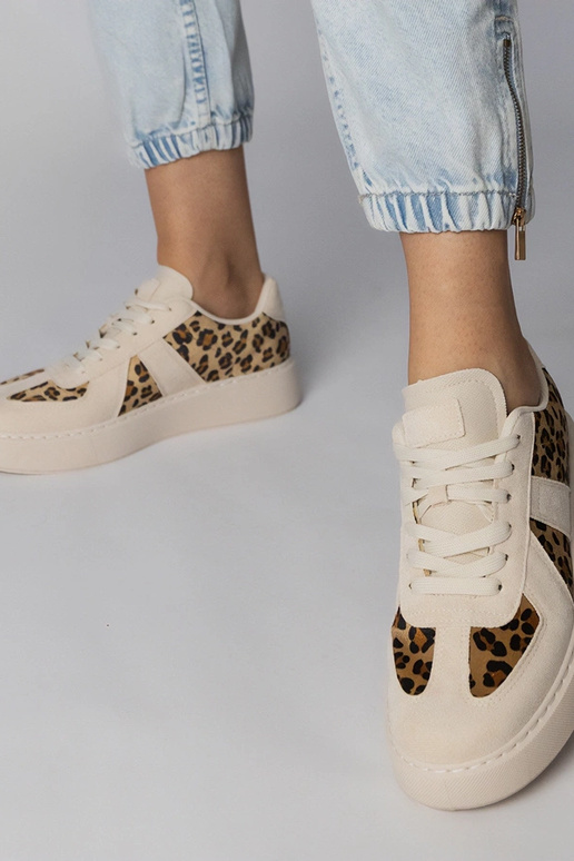 Liivakarva naiste spordijalatsid...