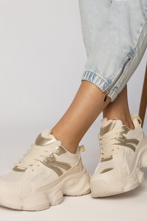 Liivakarva naiste spordijalatsid...