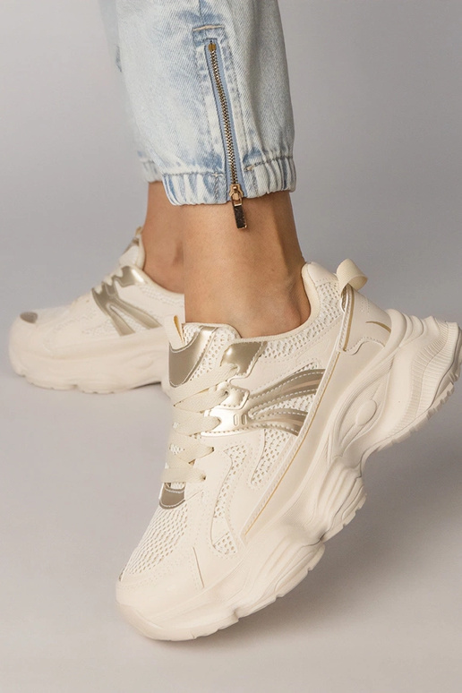 Liivakarva naiste spordijalatsid...