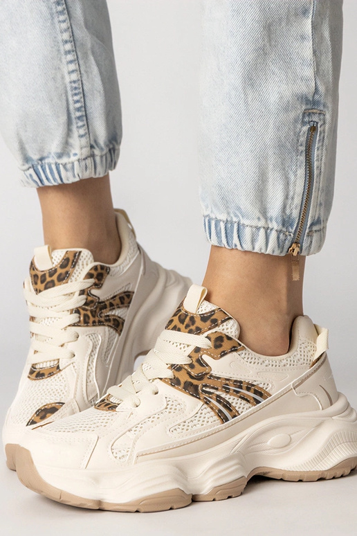 Liivakarva naiste spordijalatsid...