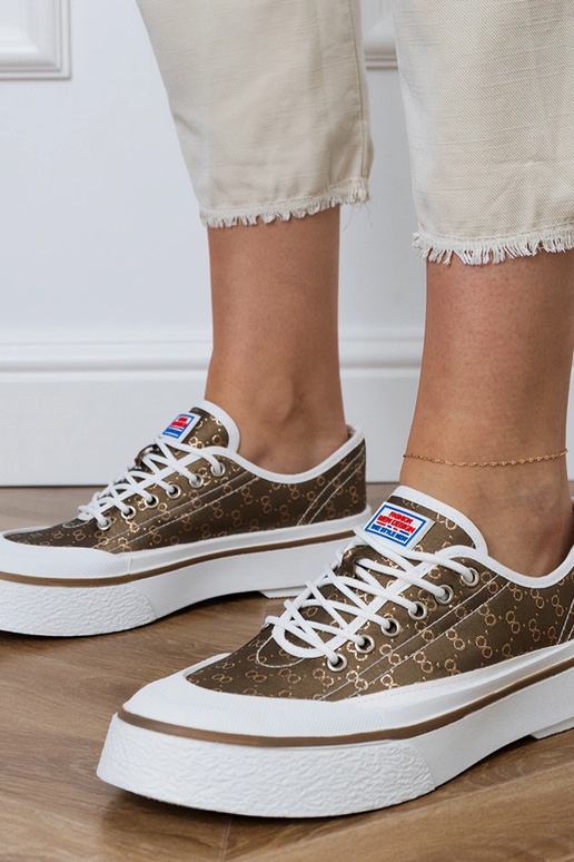 Pruunid naiste platvormijalatsid,...