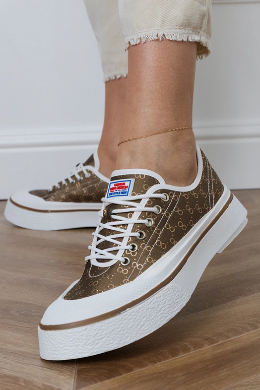 Pruunid naiste platvormijalatsid,...