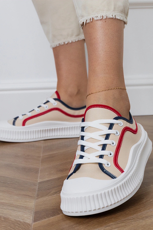 Kreemjad naiste platvormijalatsid,...