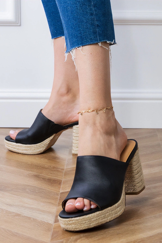 Grande mustad espadrillid kontsaga Grande mustad espadrillid kontsaga