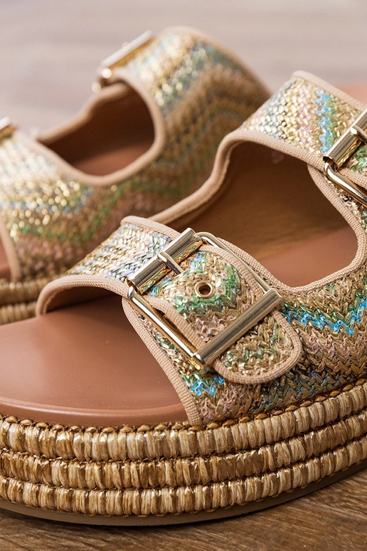 Kuldne sussid kinnitustega rihmadel,...