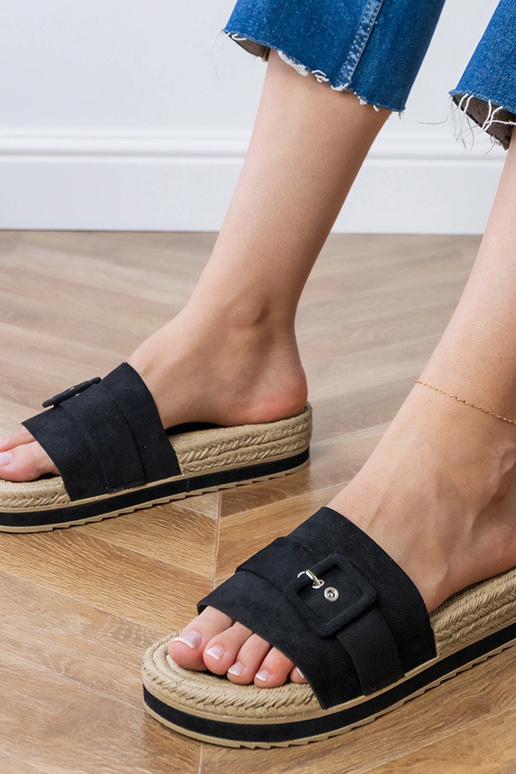 Lunda mustad platvormiga sussid... Lunda mustad platvormiga sussid...