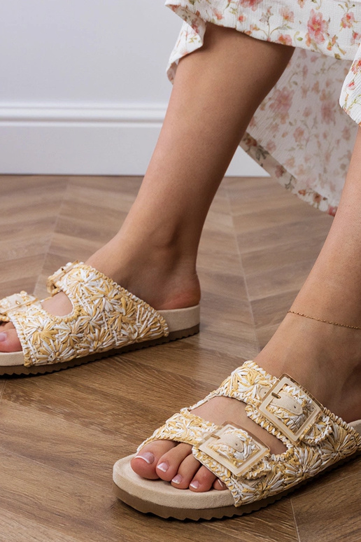 Liivakarva heegeldatud sussid...