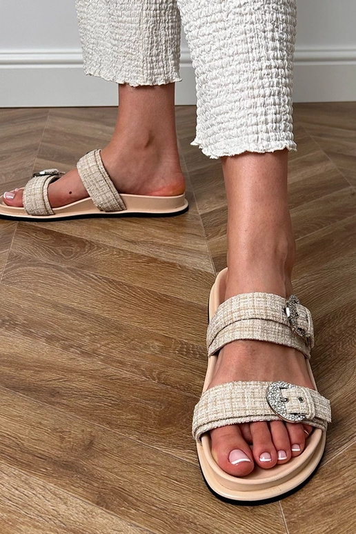 Liivakarva sussid rihmade ja...