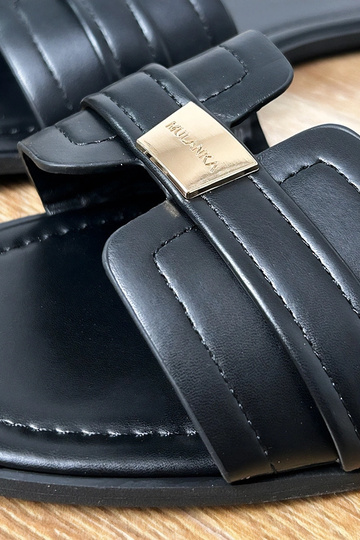 Mustad naiste sussid...