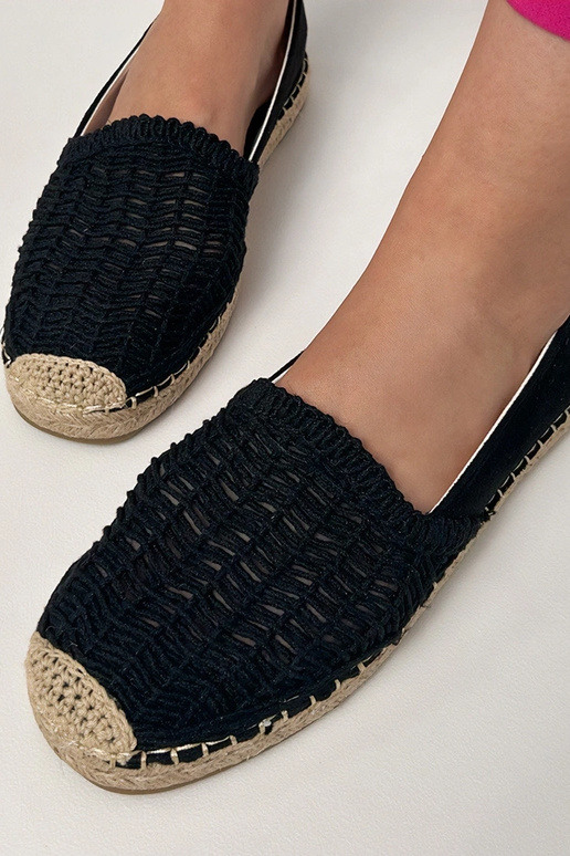 Mustad avatud espadrillid platvormil... Mustad avatud espadrillid platvormil...