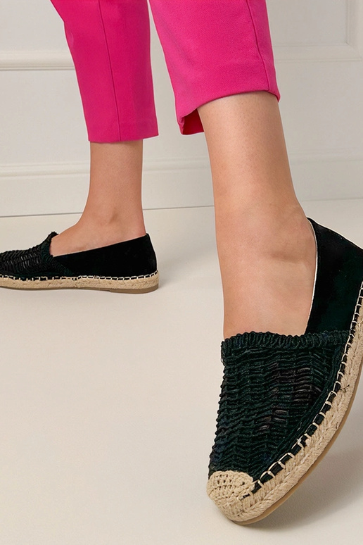 Mustad avatud espadrillid platvormil... Mustad avatud espadrillid platvormil...