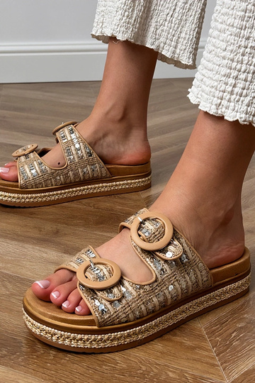 Liivakarva punutud sussid...