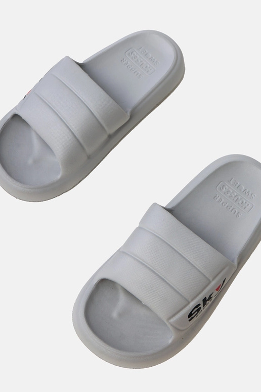 Hallid meestele mõeldud kummist...