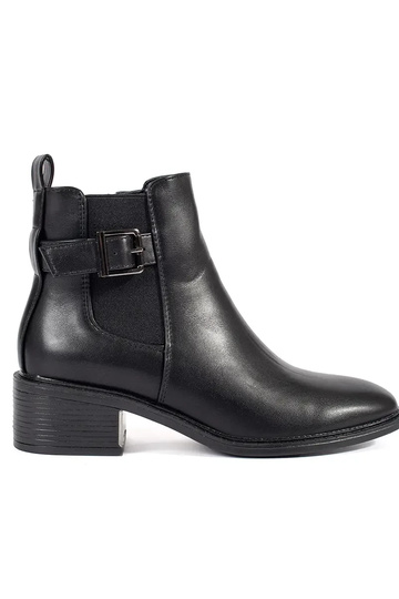 Klassikalised triibuga...