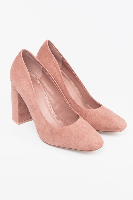 Sügisene kõrge kontsaga kingad