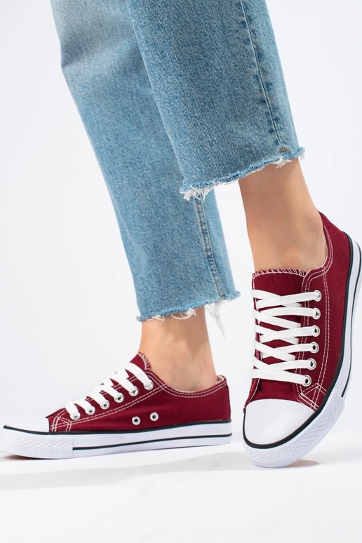 Klassikalise mudeli burgundi värvi...