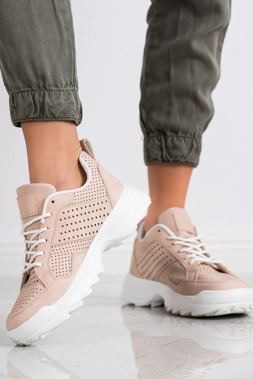 Tossud mudeli kingad Shelovet...