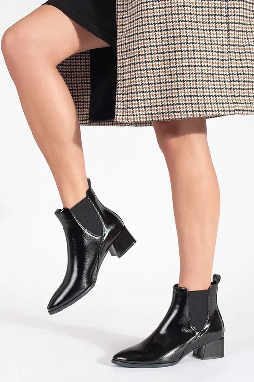 Mustad elegantset disaini Shelovet...