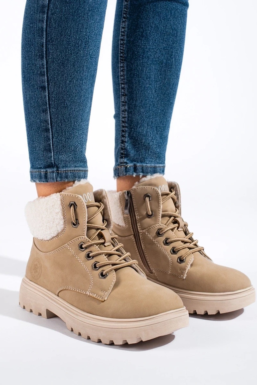 Liivavärviga ökoloogilisest nahast... Liivavärviga ökoloogilisest nahast...