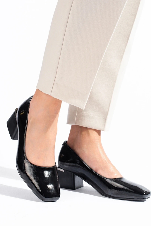 Kõrge kontsaga kingad  Shelovet Mustad