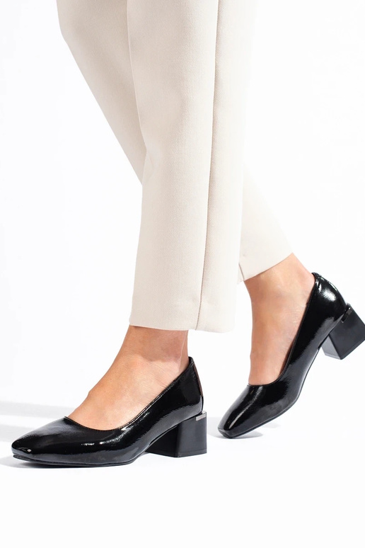 Kõrge kontsaga kingad  Shelovet Mustad