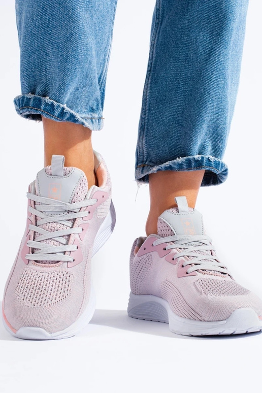 Spordistiilis kingad  Shelovet...