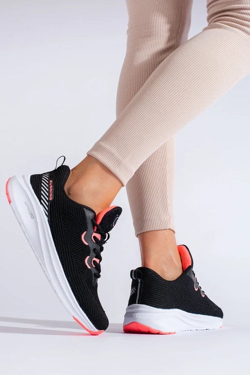 Spordistiilis kingad DK