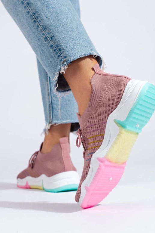 Spordistiilis kingad  Shelovet