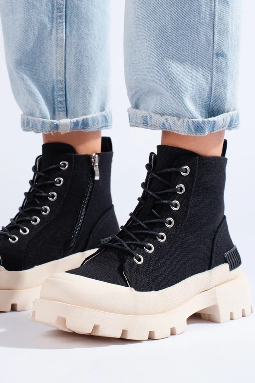 saapad platvormiga naiste omad...