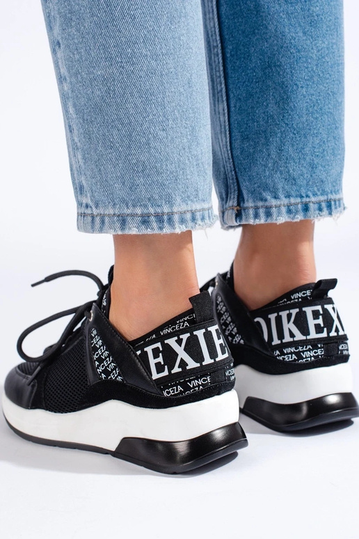 Moekad vabaajajalatsid Vinceza Mustad