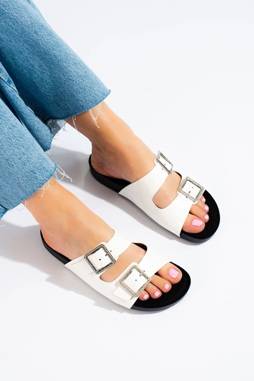 Valget värvi Plätud