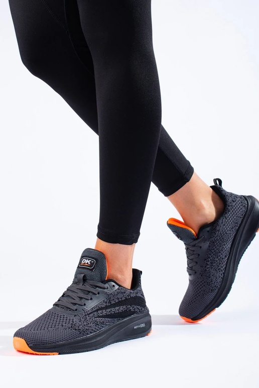 Spordistiilis kingad  DK halli värvi