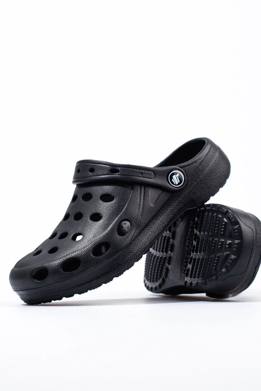 plätud  Shelovet Mustad