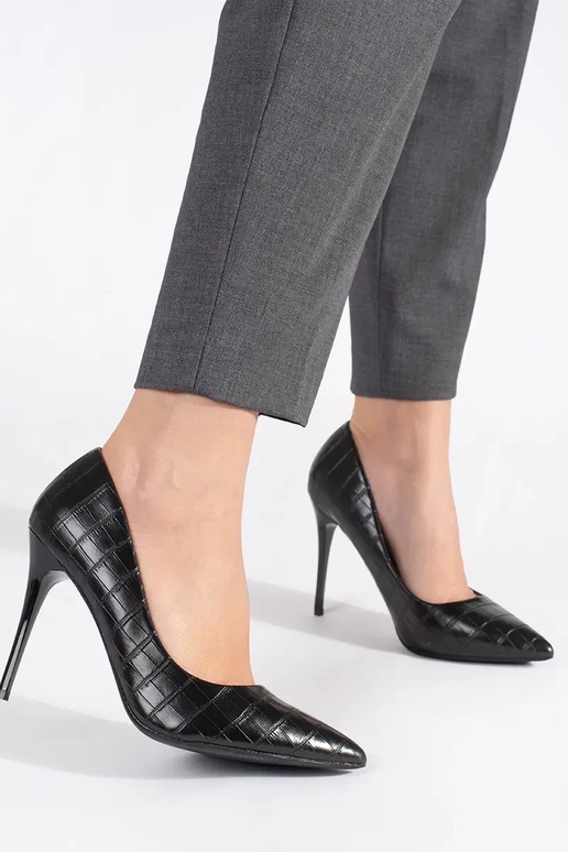 Kingad   Shelovet Mustad