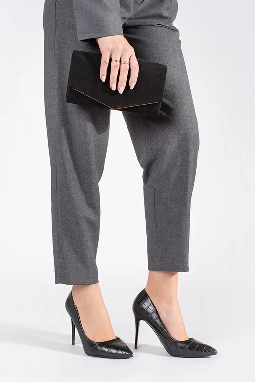 Kingad   Shelovet Mustad