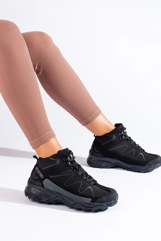 Sportliku stiiliga Sellel... Sportliku stiiliga Sellel...