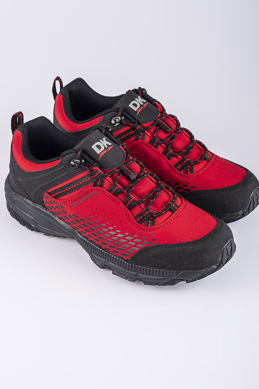 Punased meeste matkasaapad paksul...