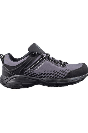 Meeste matkasaapad  DK...