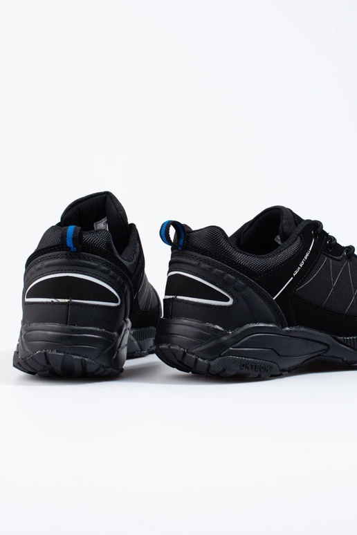 DK mustad Meeste matkajalatsid