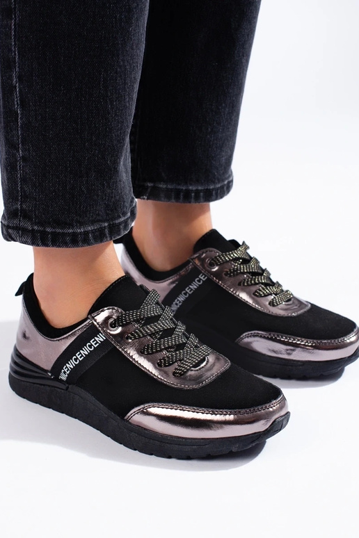 Spordistiilis kingad Shelovet halli... Spordistiilis kingad Shelovet halli...