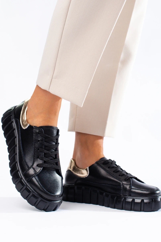 Moekad vabaajajalatsid platvormiga... Moekad vabaajajalatsid platvormiga...