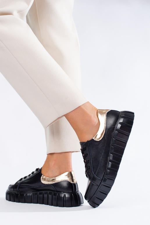 Moekad vabaajajalatsid platvormiga... Moekad vabaajajalatsid platvormiga...