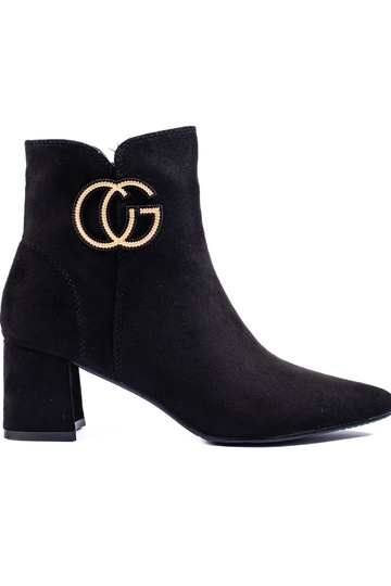 Pealiste poolsaapad...