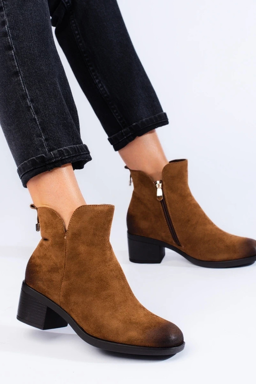 pruunid värvi naiste saapad madalal... pruunid värvi naiste saapad madalal...