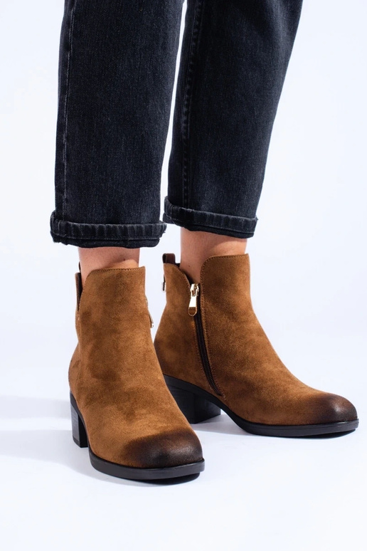 pruunid värvi naiste saapad madalal... pruunid värvi naiste saapad madalal...